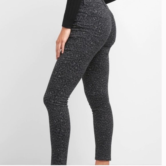 NWT GAP Black Animal Print Denim Leggings - Picture 2 of 10